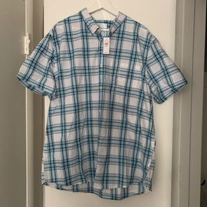 BRAND NEW Gap short sleeve Button Down